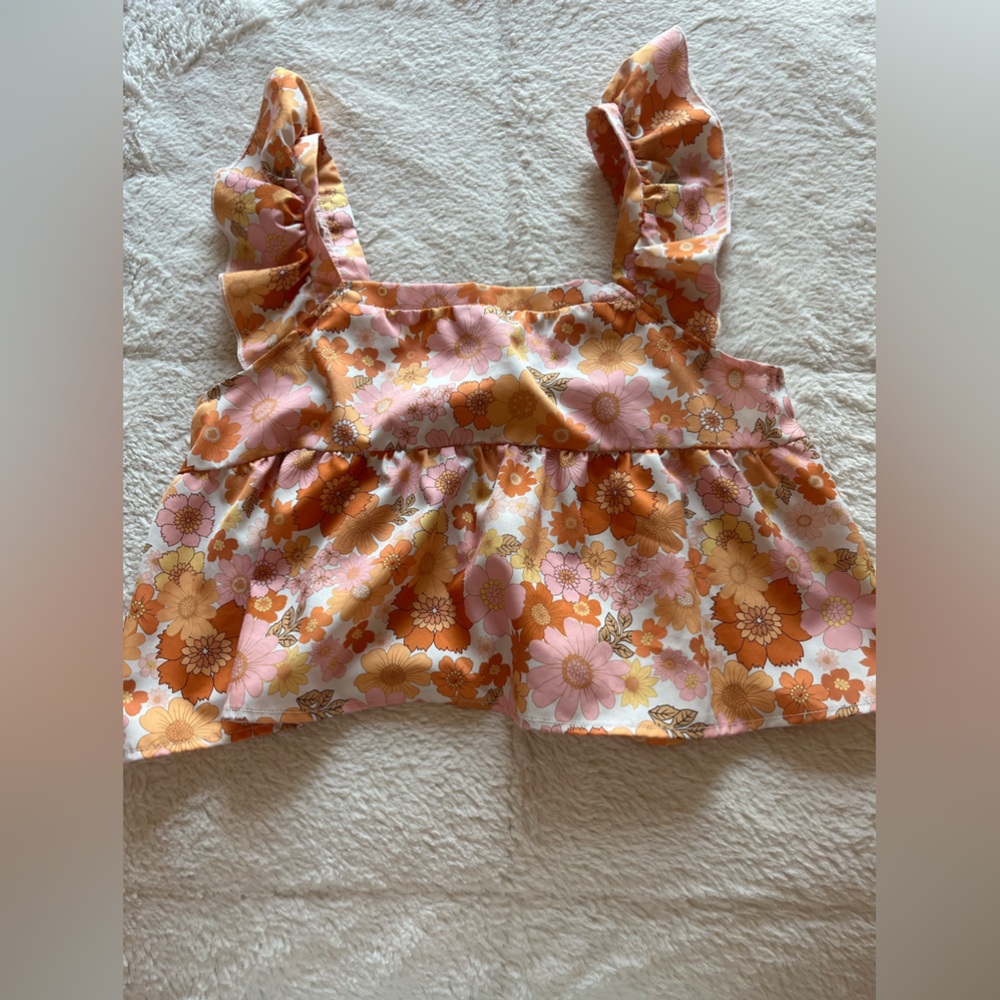 Cropped Top⭐️!
